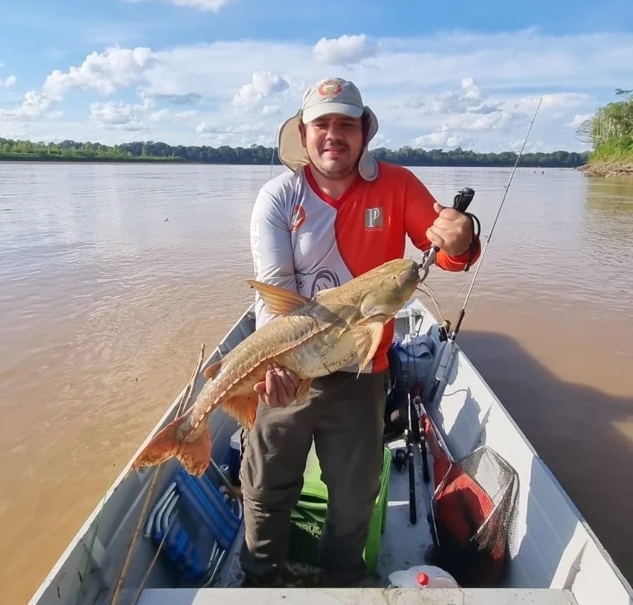 Pesca en Tambopata