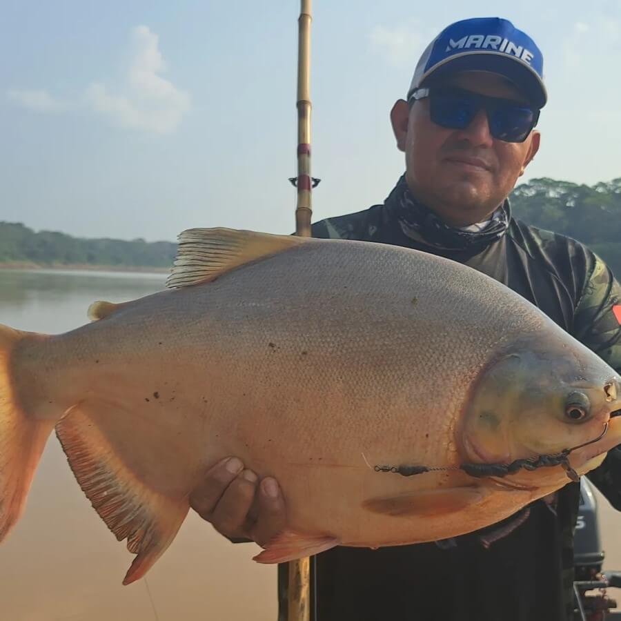 Tour de pesca na Amazônia peruana